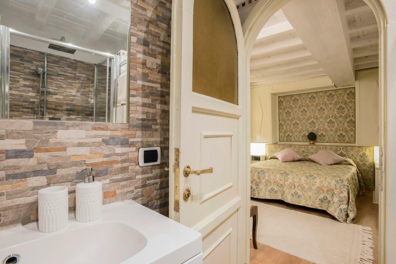 Trevinestrome - Exclusive Trevi Fountain View Apartment Ngoại thất bức ảnh
