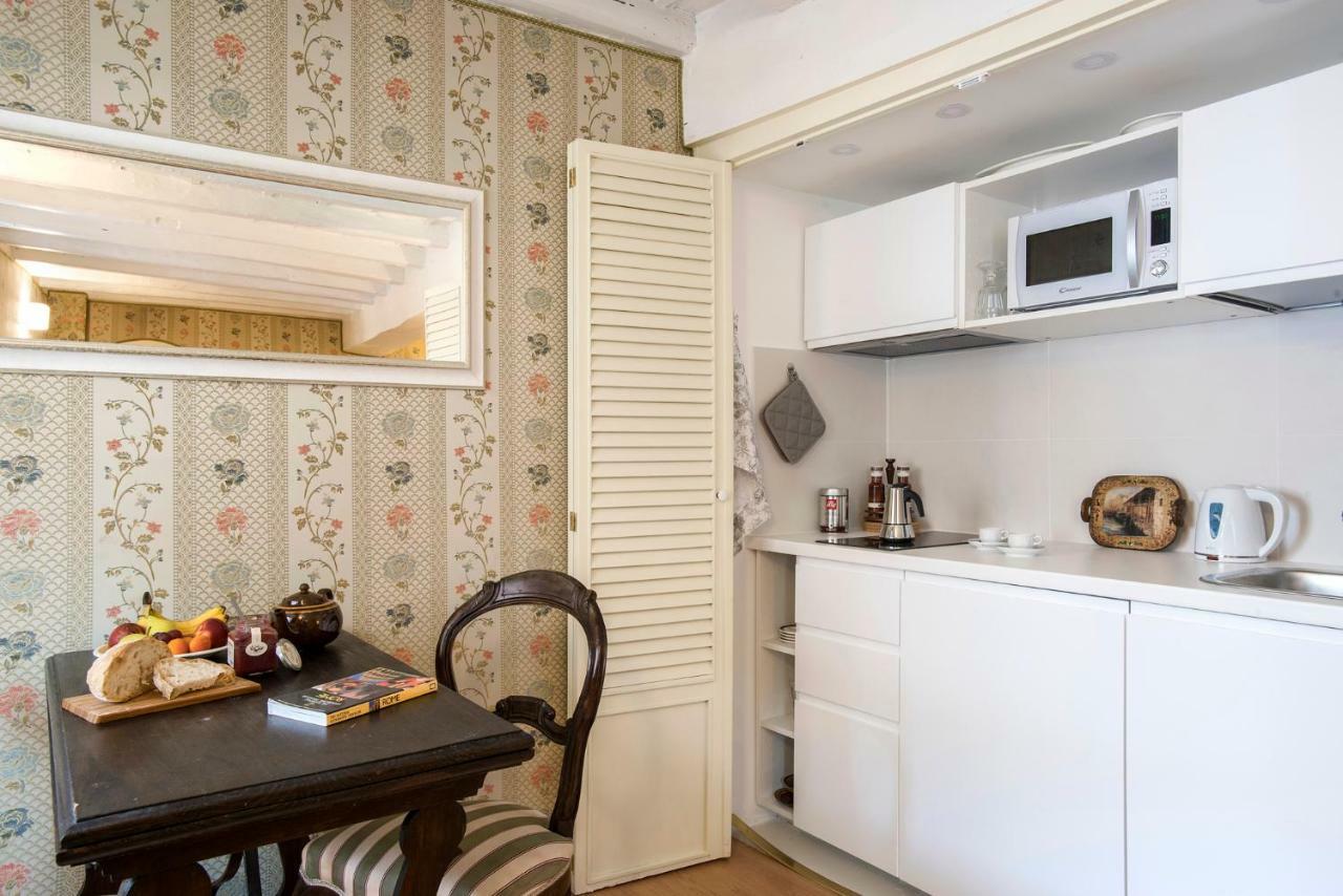 Trevinestrome - Exclusive Trevi Fountain View Apartment Ngoại thất bức ảnh