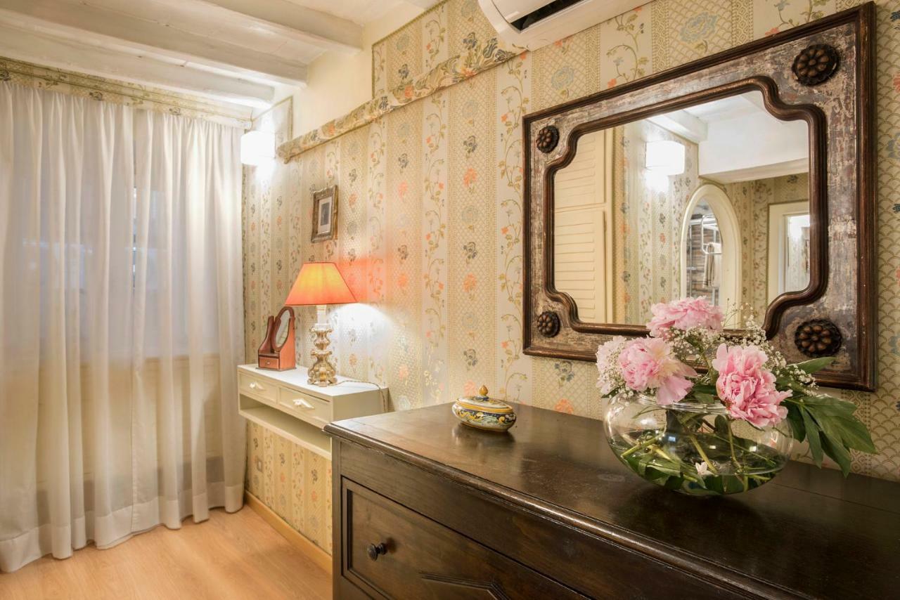 Trevinestrome - Exclusive Trevi Fountain View Apartment Ngoại thất bức ảnh