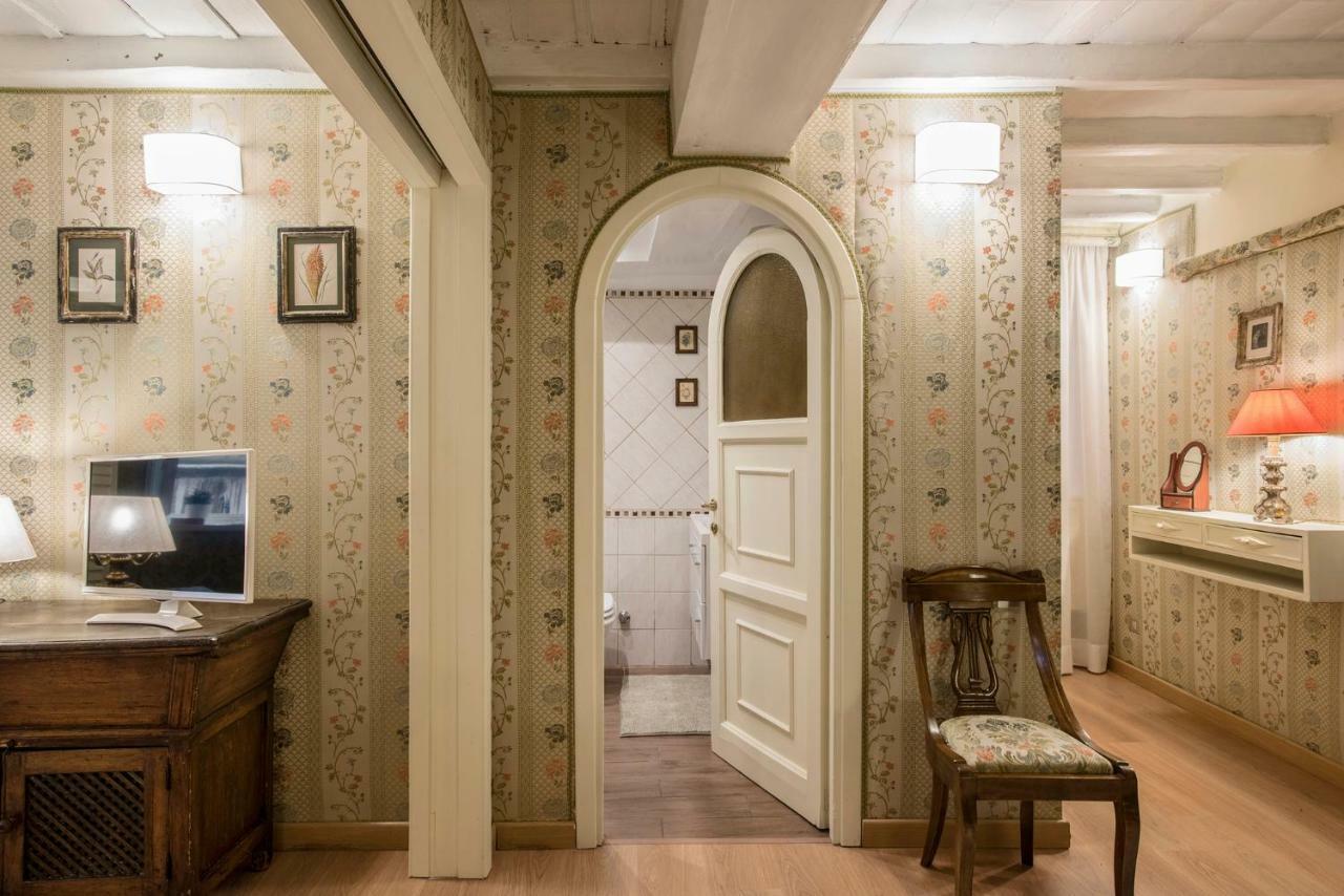 Trevinestrome - Exclusive Trevi Fountain View Apartment Ngoại thất bức ảnh